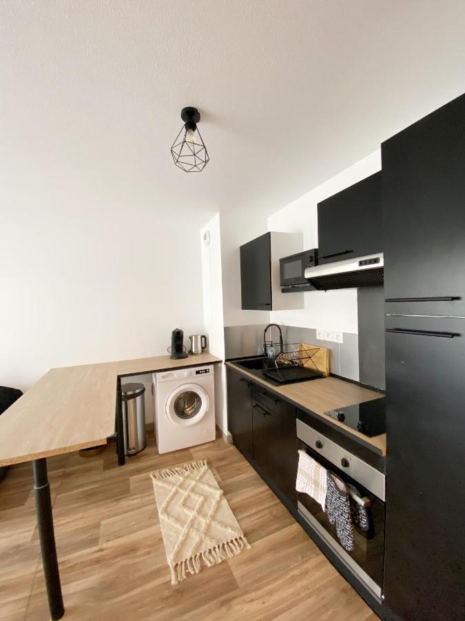 Le Mayda - Parking Prive Gratuit Marseille Exterior photo